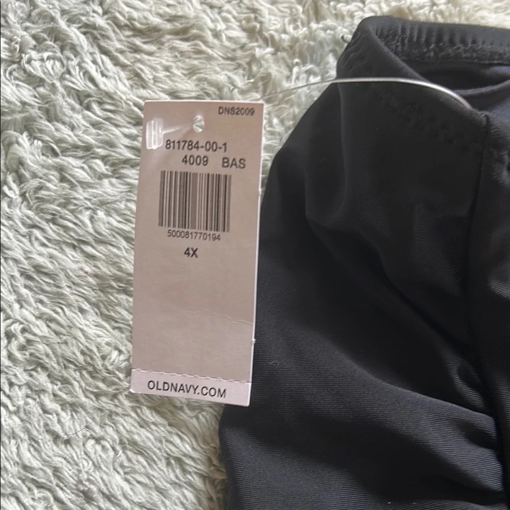 Old Navy Black Ruffle Bikini Swim Top Plus 4X NWT | Adjustable Straps